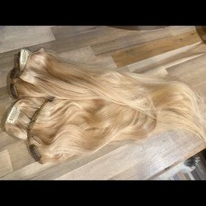 2 sets of human hair extensions